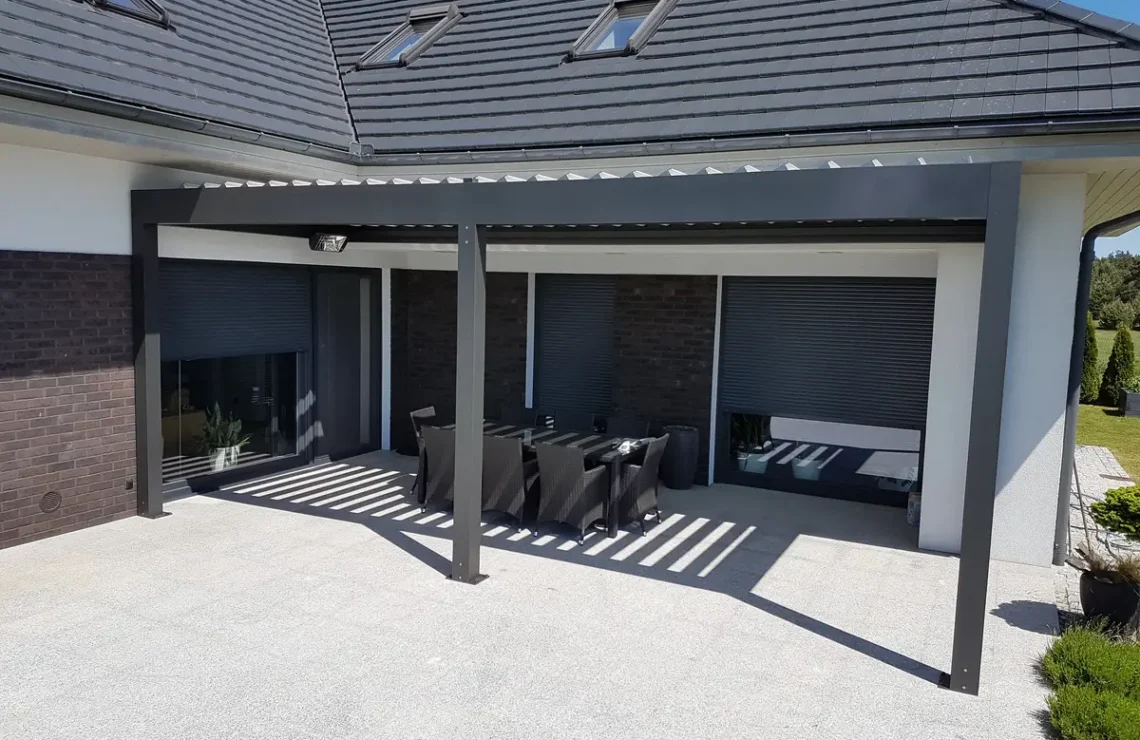 Bioklimatická pergola s naklápacími lamelami, Žilina 12